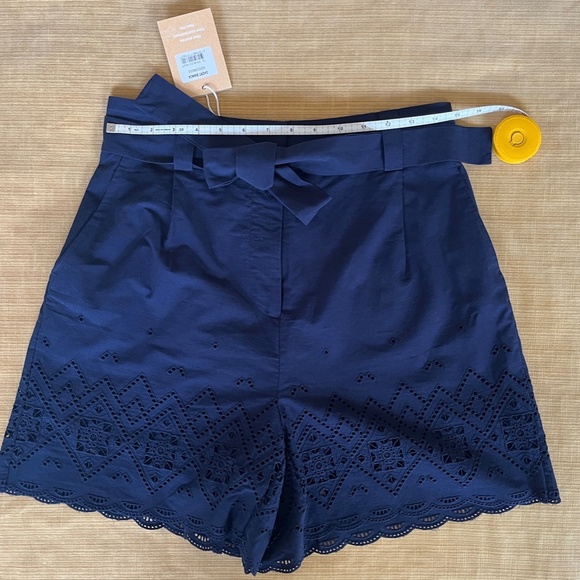 NWT - Navy Blue Organic Cotton Eyelet Top & Shorts Set - Size T3 (US8) - Picture 10 of 16